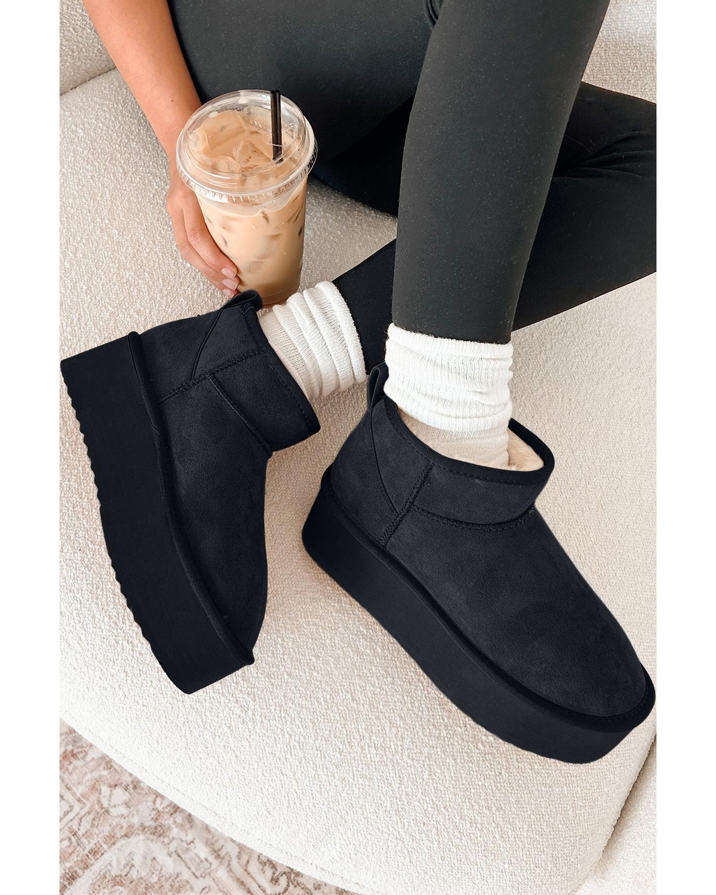 Black Faux Fur Lined Suede Ankle Snow Boots - 42 EU