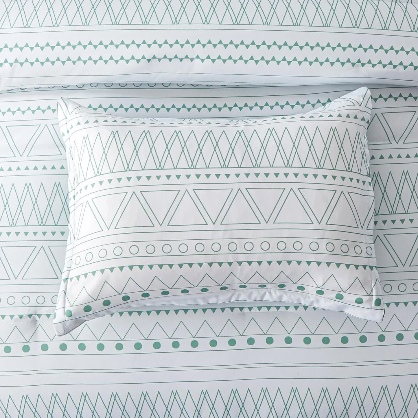 Boho Vibes Bedding Set – 3‑Piece Comforter & Pillow Covers