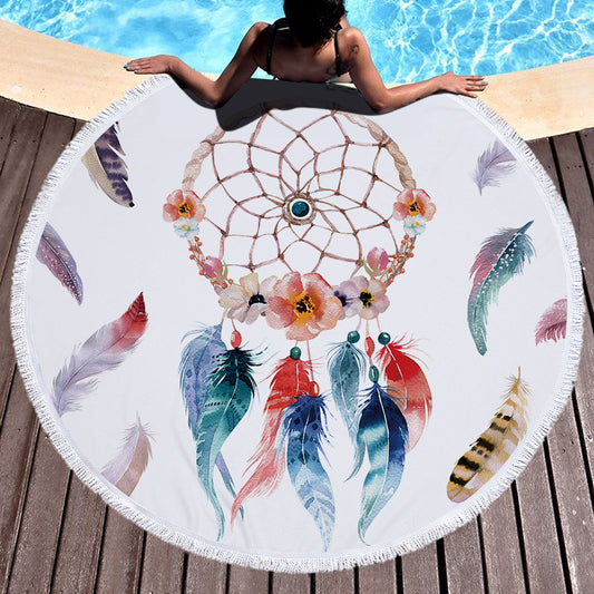 Round fringed beach towel